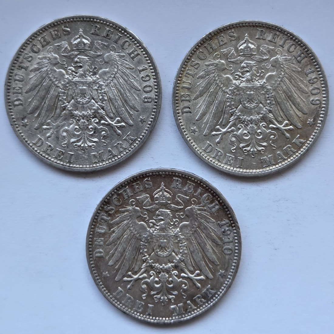  Kaiserreich: Württemberg, 3 Mark Wilhelm II. (Jaeger 175), 3 Stück (1908 + 1909 + 1910)   