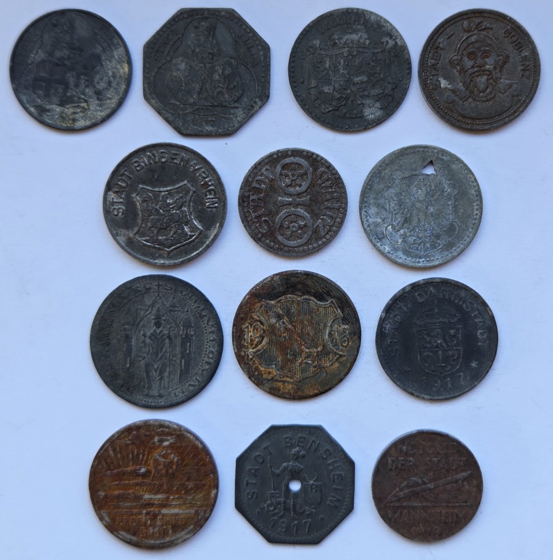  Notgeld: 13 verschiedene aus Südwestdeutschland   