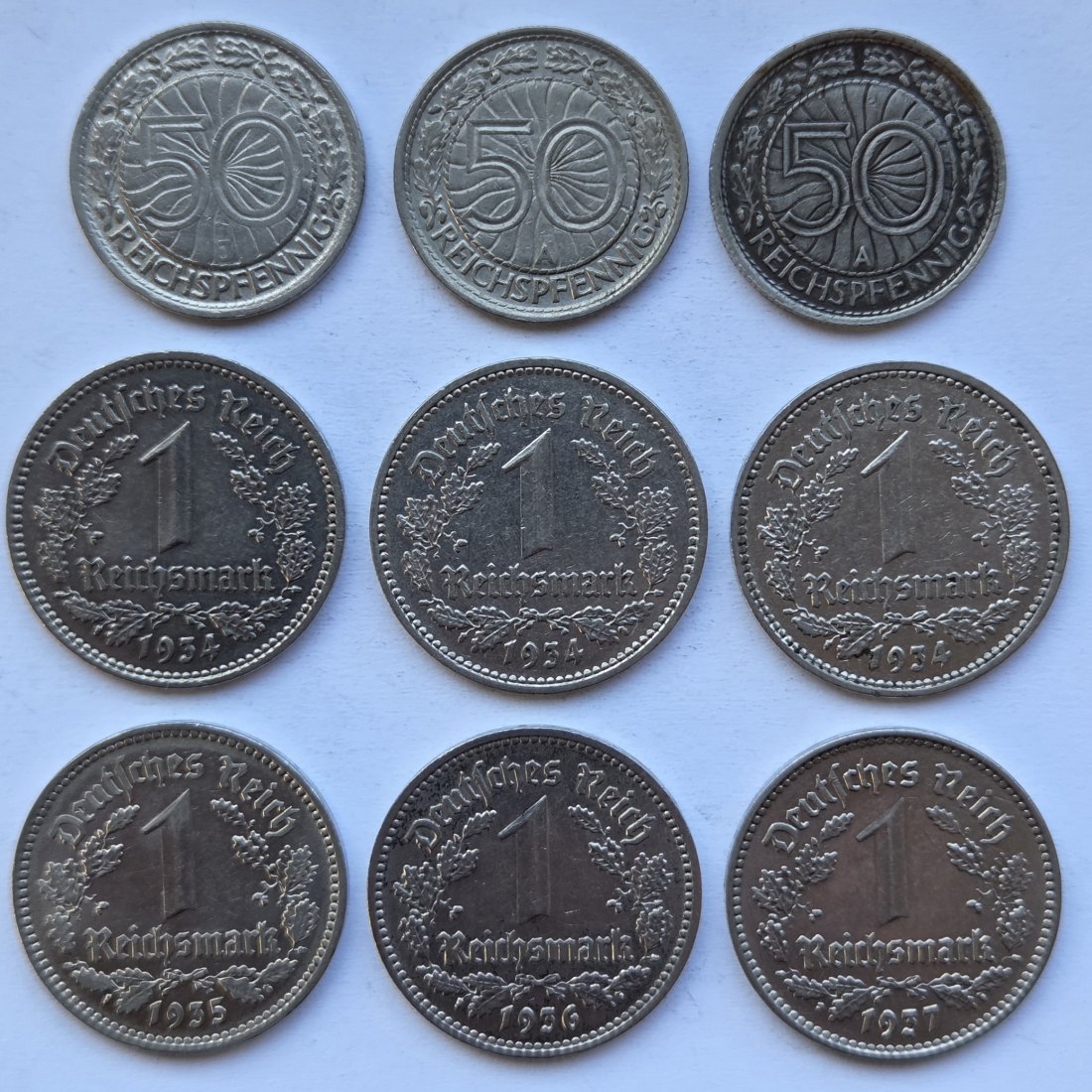  Deutsches Reich: Lot aus neun verschiedenen Jahrgängen 50 Pfennig/1 Mark Nickel   