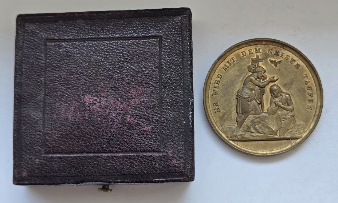 Vergoldete Bronzemedaille auf die erste altkatholische Taufe in Berlin von 1874   