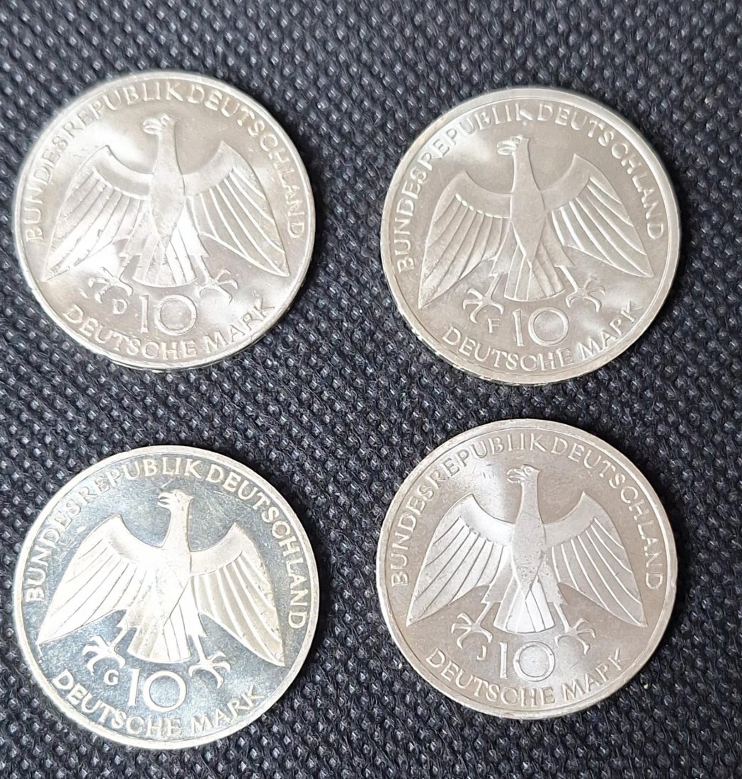  4 Silbermünzen: BRD, 4 x 10 DM Olympische Spiele 1972, 2. Serie DFGJ, Feingewicht 38,76 Gramm   