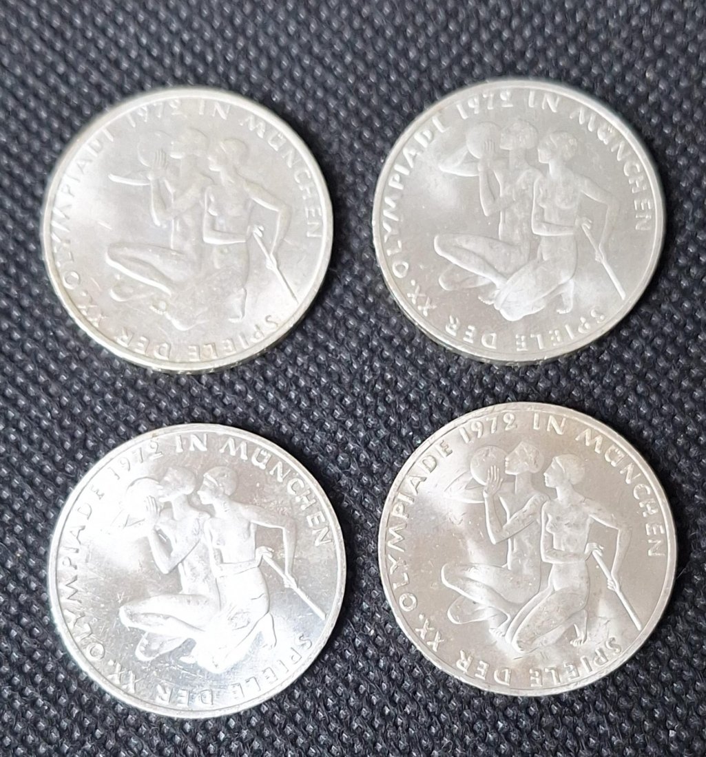  4 Silbermünzen: BRD 4 x 10 DM Olympische Spiele 1972 DFGJ, 3. Serie, Feingewicht 38,76 Gramm   