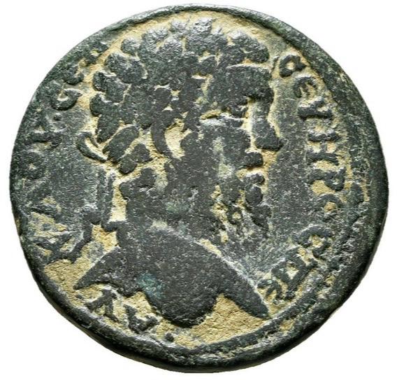  PHRYGIA. Philomelium. Septimius Severus (193-211 AD). Hadrianus, magistrate. AE.   
