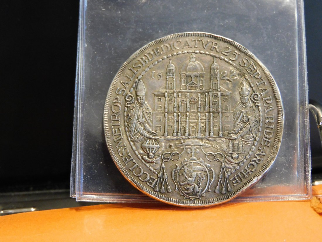  PARIS VON LONDRON THALER 1628/1928 ANTON KOPPENWALLNER ISSUE.GRADE-PLEASE SEE PHOTOS.   