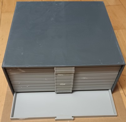  BEBA Münzen-Kasten 6100/10 Schubladen/ohne Einteilungen; gebraucht   