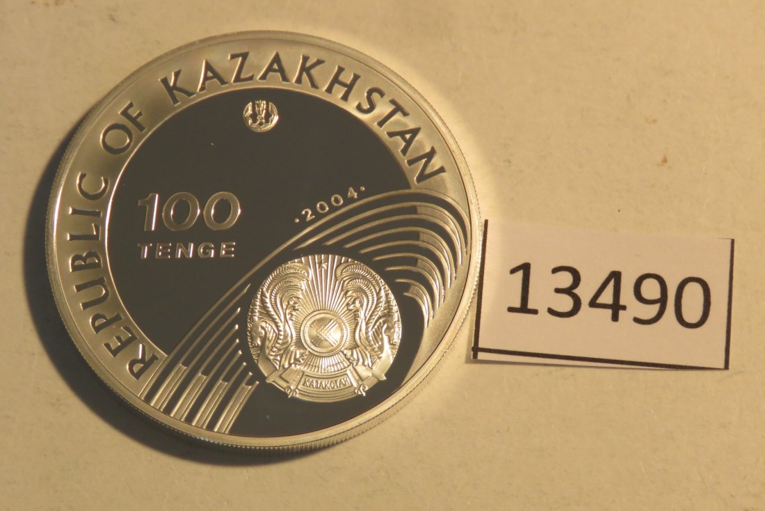  13490 Kasachstan 2004 - 100 Tenge - Fußball WM - 31,1 g SILBER 0.925   