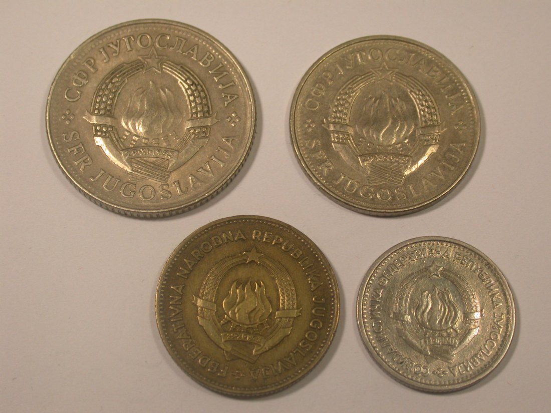  J31  Jugoslawien  4 Münzen    Originalbilder   