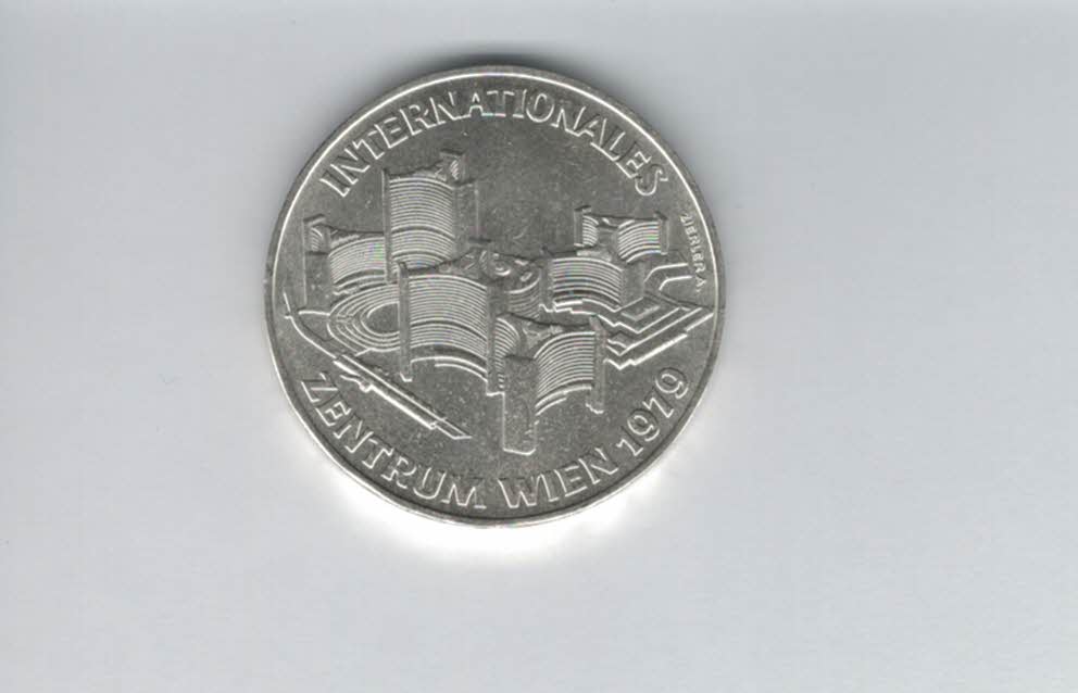  100 Schilling 1979 Internationales Zentrum Wien UnoCity Ag 15,36gÖsterreich Spittalgold9800 01914/23   