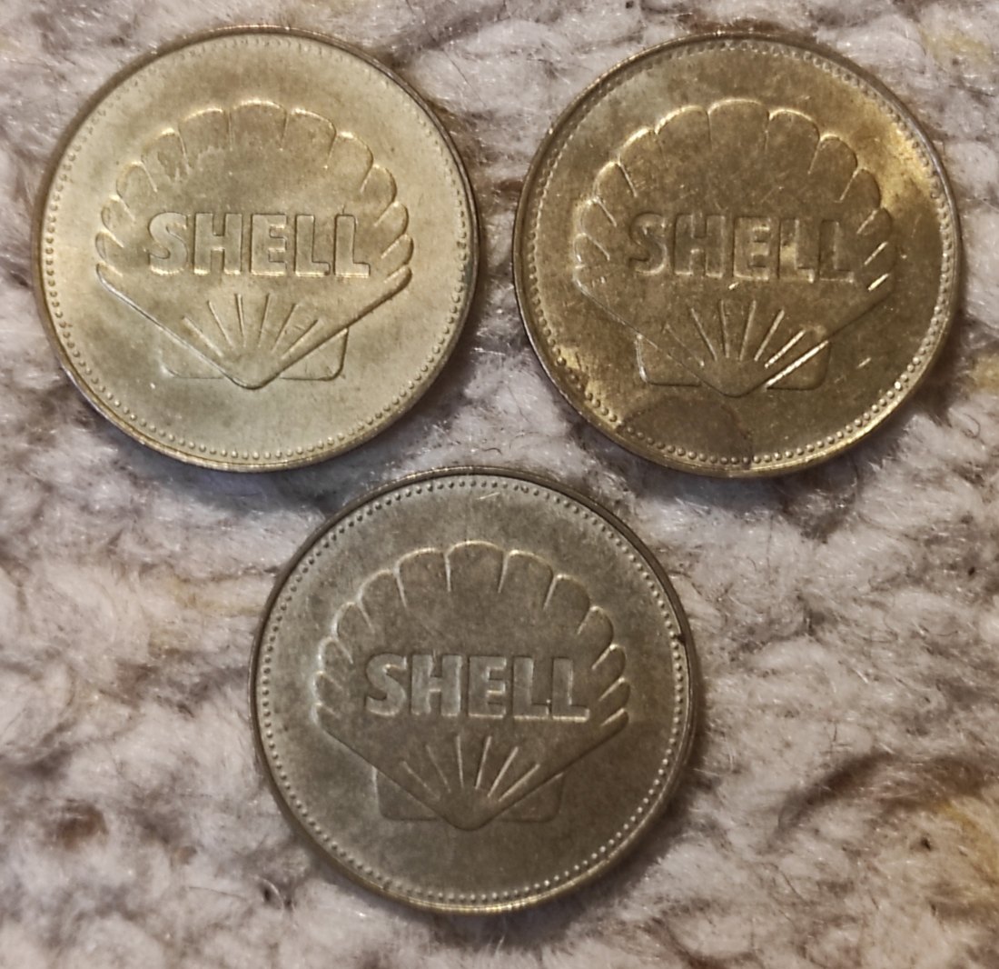  3 Shell Münzen, Charles Lindberg 1927, Spitnik 1 1957, Armstrong und Scott  Gemini 8 1966   