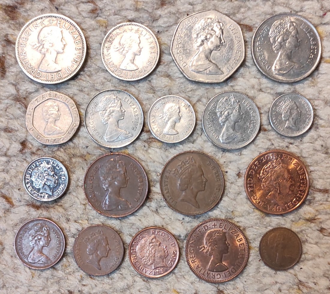  Set 007: Großbritannien Münzlot mot 19 verschiedenen Münzen   