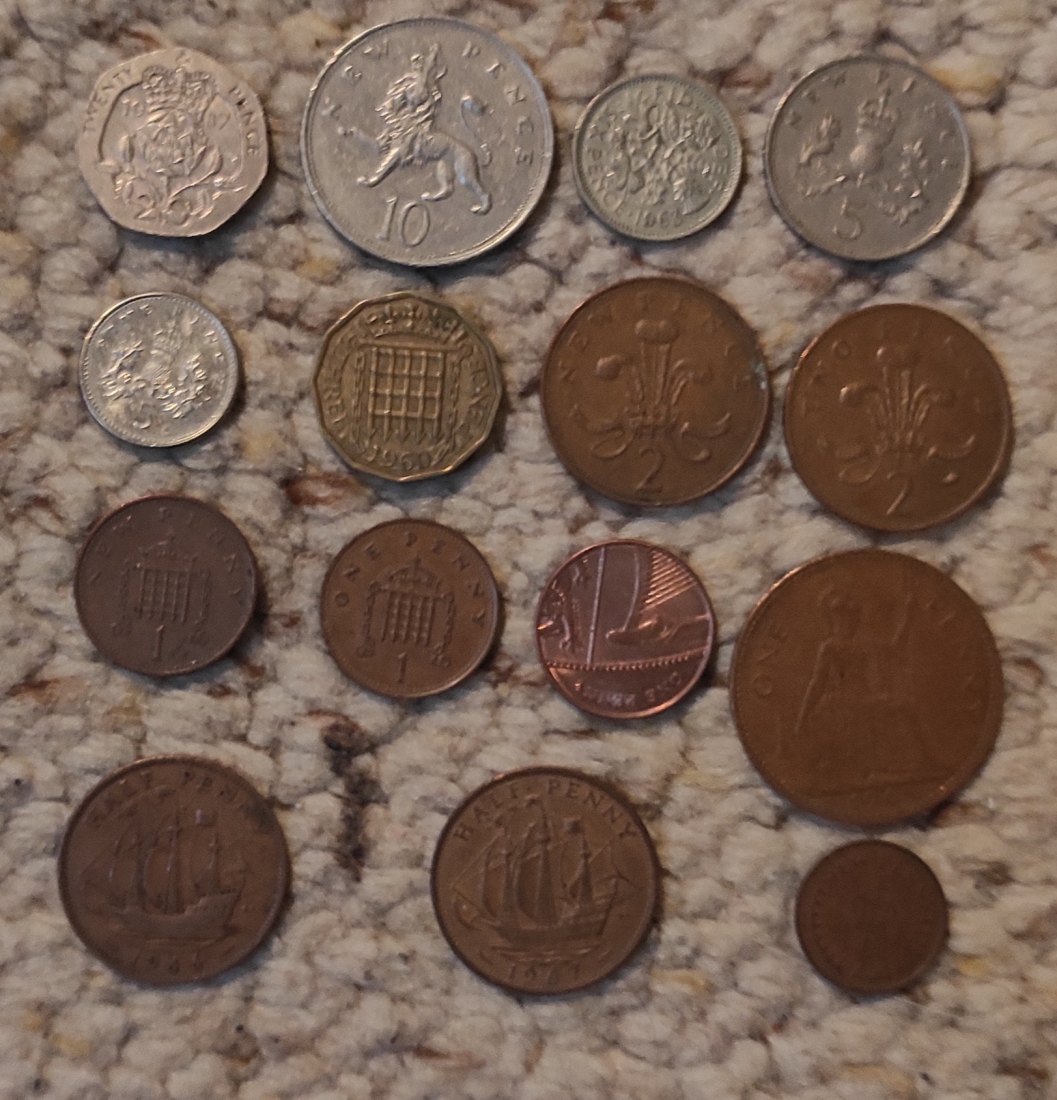  Set 031: Großbritannien Münzlot mit 15 verschiedenen Münzen   