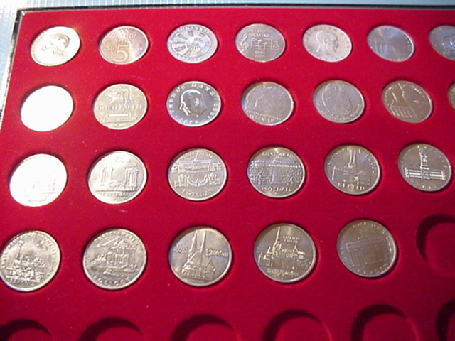  DDR Münzsammlung 26 mal 5 Mark   