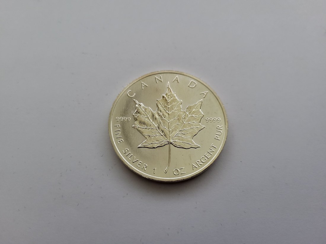  5 Dollars 1990 Maple Leaf 1 Oz Unze Silbermünze Flecken 9999 Kanada Spittalgold9800 (5378   