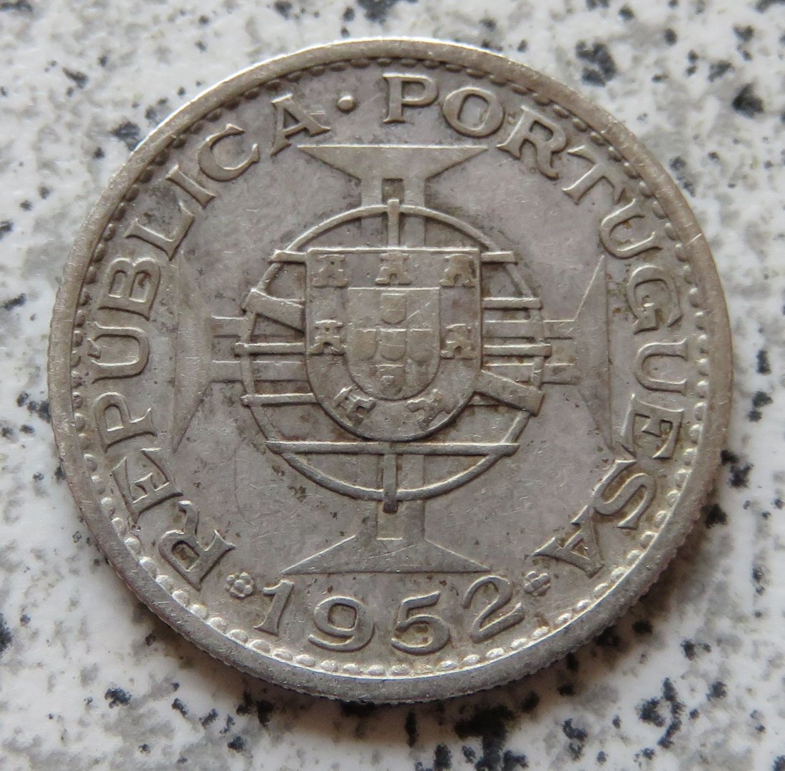  Guinea Bissau 10 Escudos 1952   