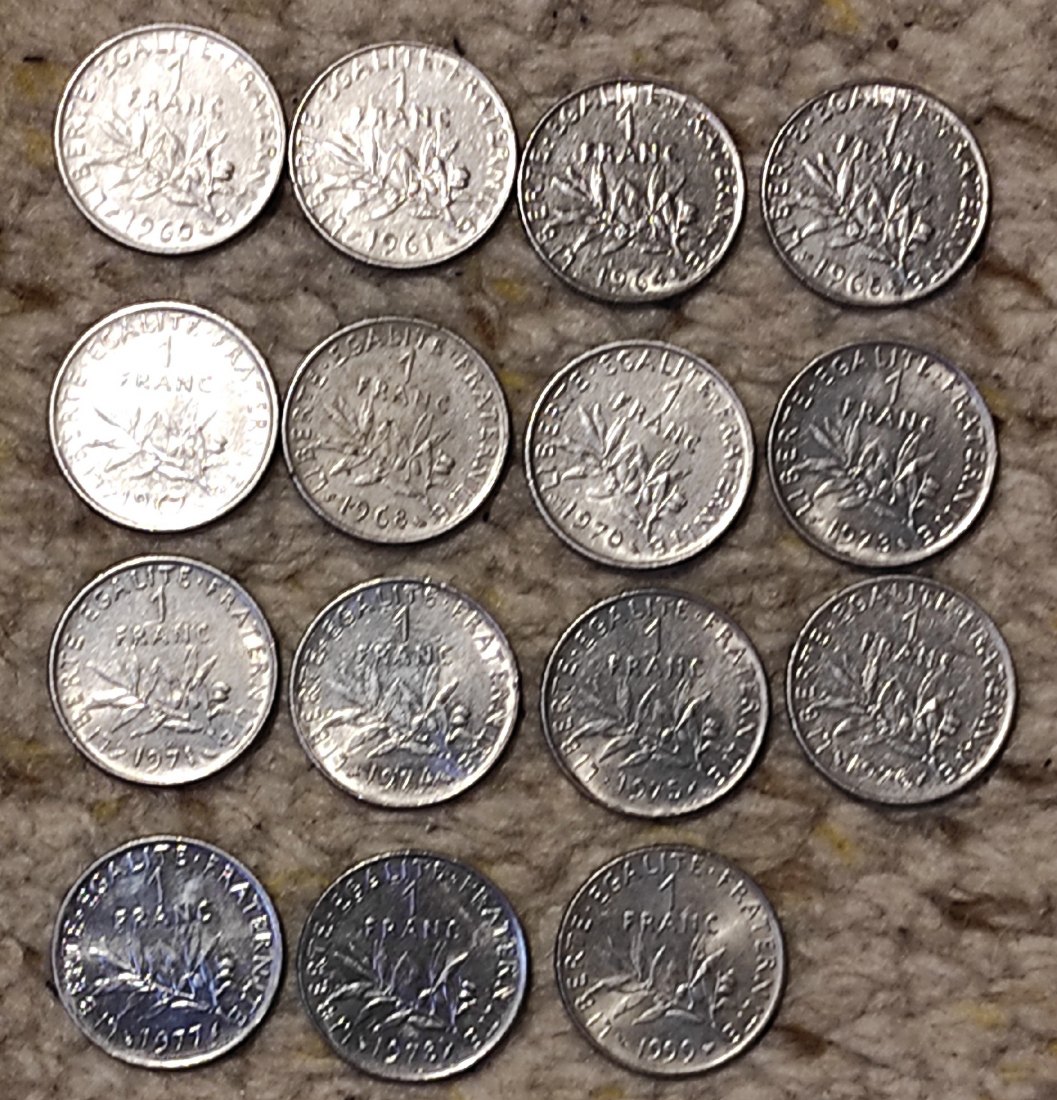  Set 026: Frankreich Münzlot mit 15 x 1 Franc-Stücken mit verschiedenen Jahrgängen   
