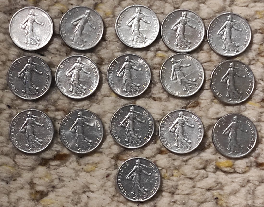  Set 026: Frankreich Münzlot mit 15 x 1 Franc-Stücken mit verschiedenen Jahrgängen   