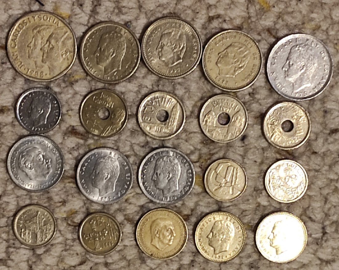  Set 007: Spanien Münzlot mit 20 verschiedenen Münzen   