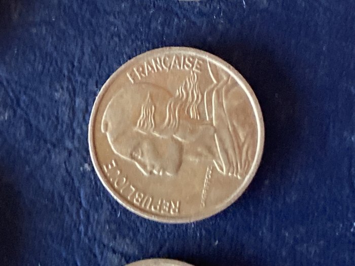  Münze Münzen Umlaufmünze Frankreich 5 Centimes 1988   