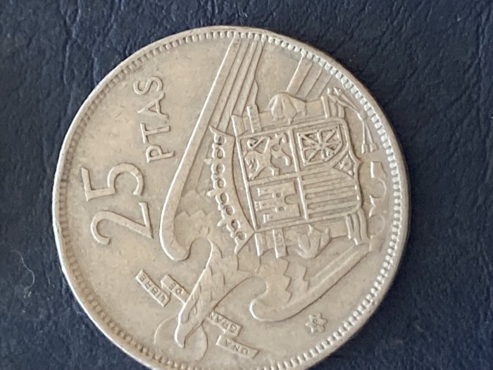  Münze Münzen Umlaufmünze Spanien 25 Pesetas 1957 im Stern 59   
