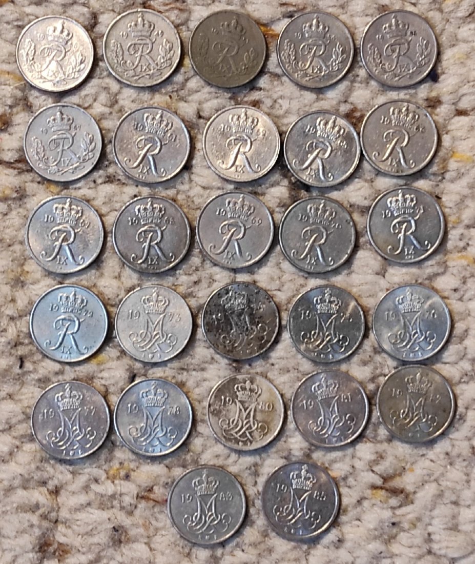  Set 029: Dänemark Münzlot mit 27 x 10 Öre, verschiedene Jahrgänge   