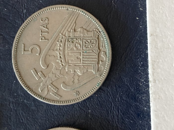 Münze Münzen Umlaufmünze Spanien 5 Pesetas 1957 im Stern 62