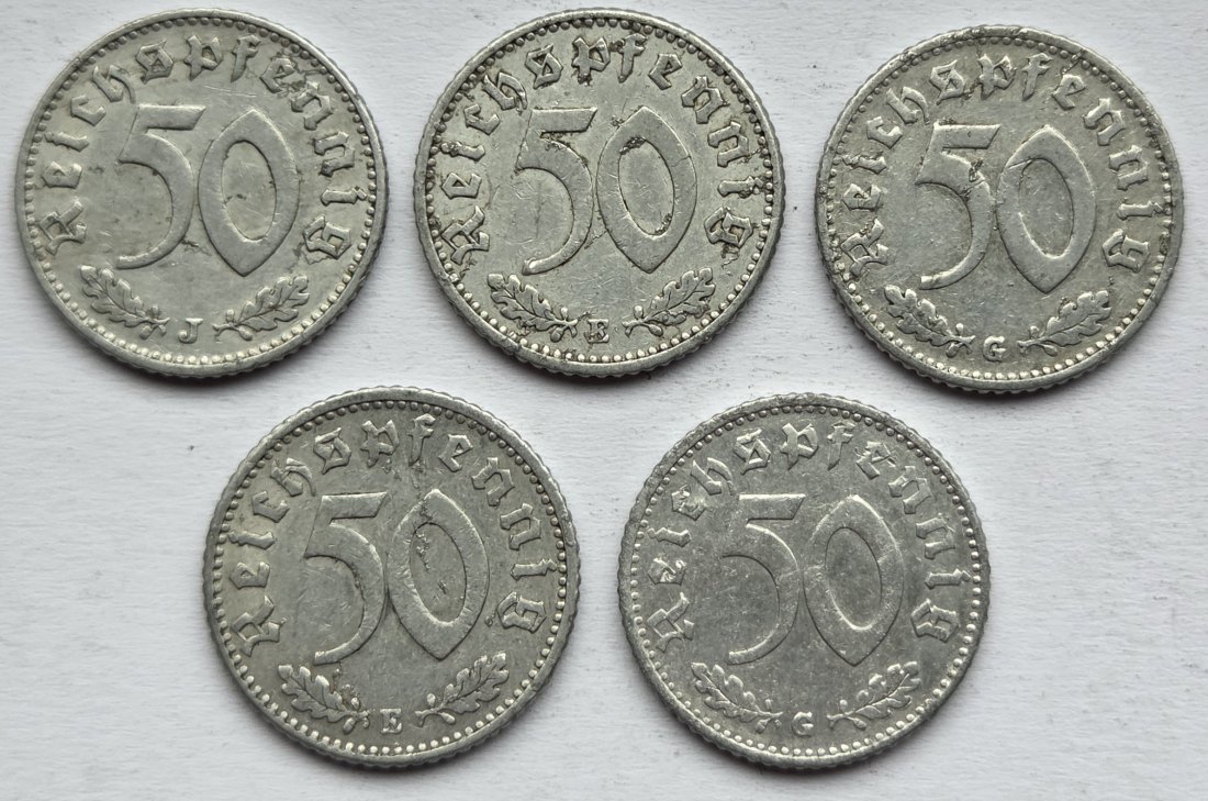  Deutsches Reich: Lot aus fünf seltenen Jahrgängen 50 Pfennig Aluminium   