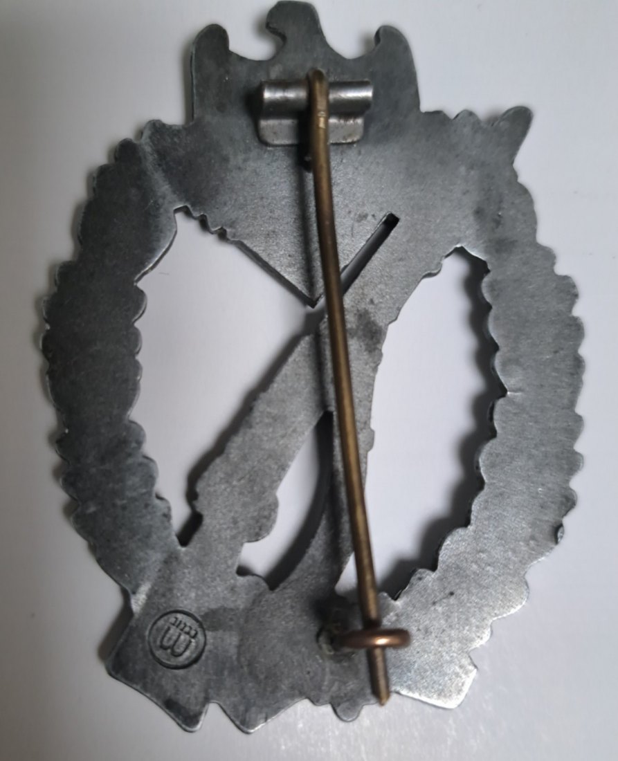  Original Infanteriesturmabzeichen Original Infanteriesturmabzeichen mit Hersteller ÜÜ   