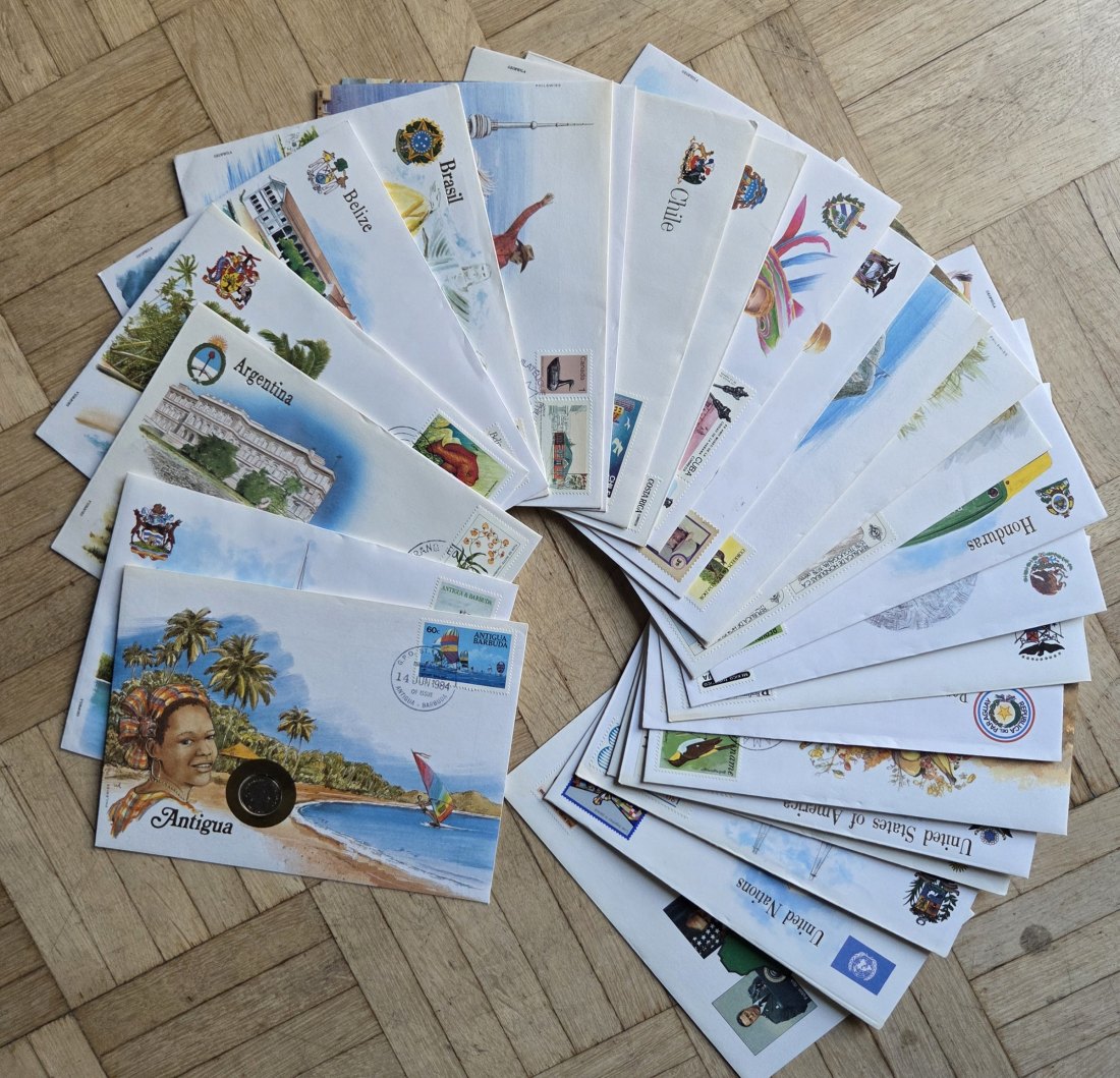  Amerika: Lot aus 26 verschiedenen Numisbriefen   