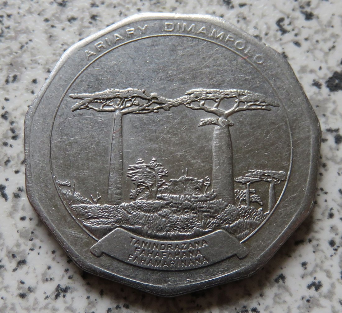  Madagaskar 50 Ariary 1996   