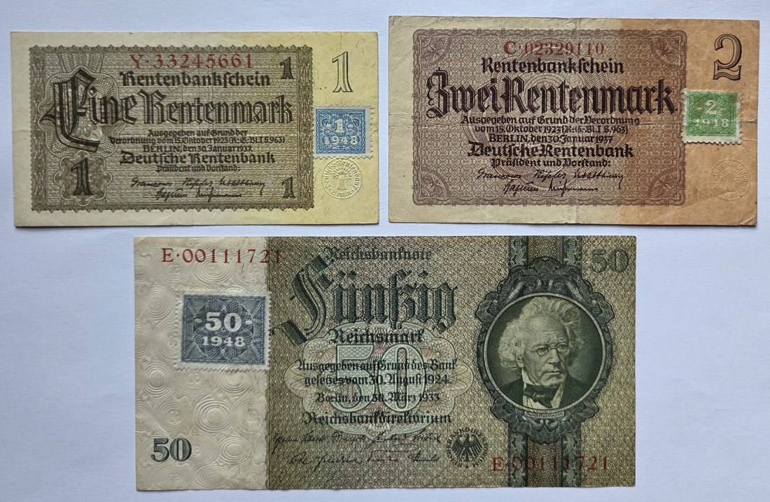  DDR: Drei Banknoten (Tapetenmark) von 1948   
