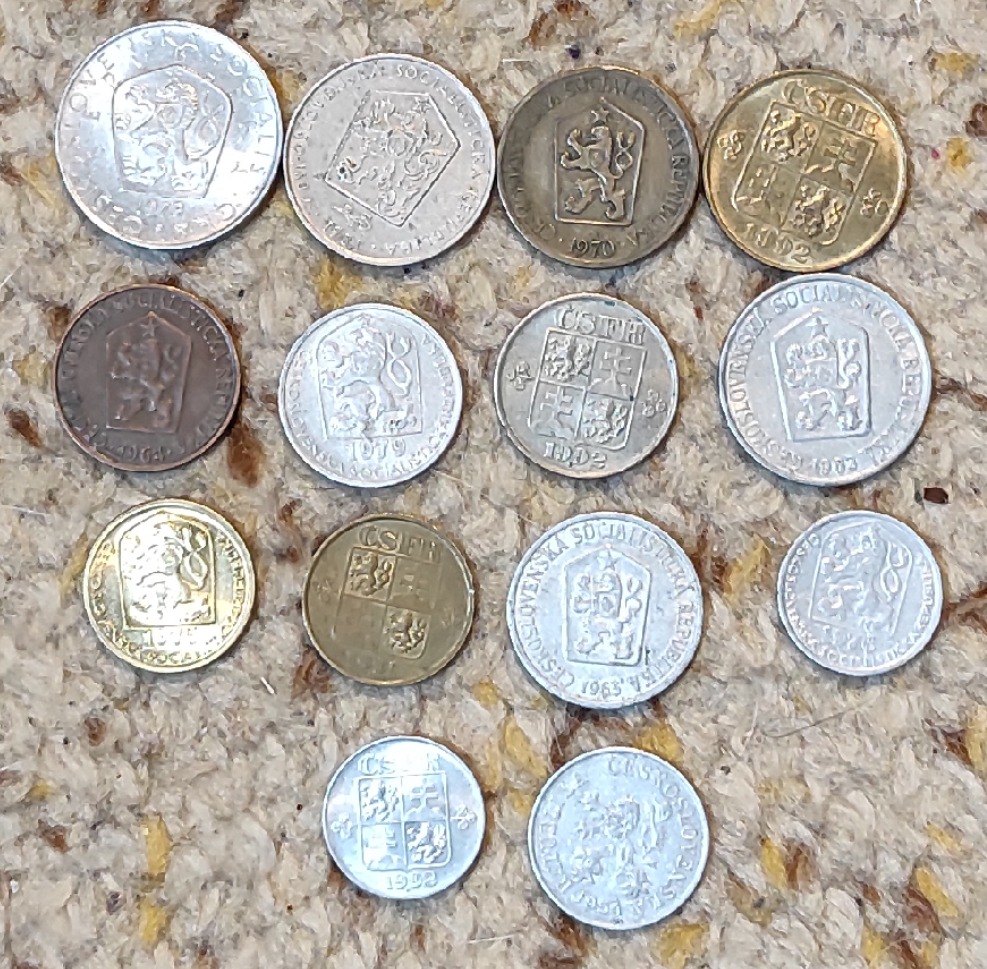  Set 059: Tschechoslowakei Münzlot mit 14 verschiedenen Münzen   