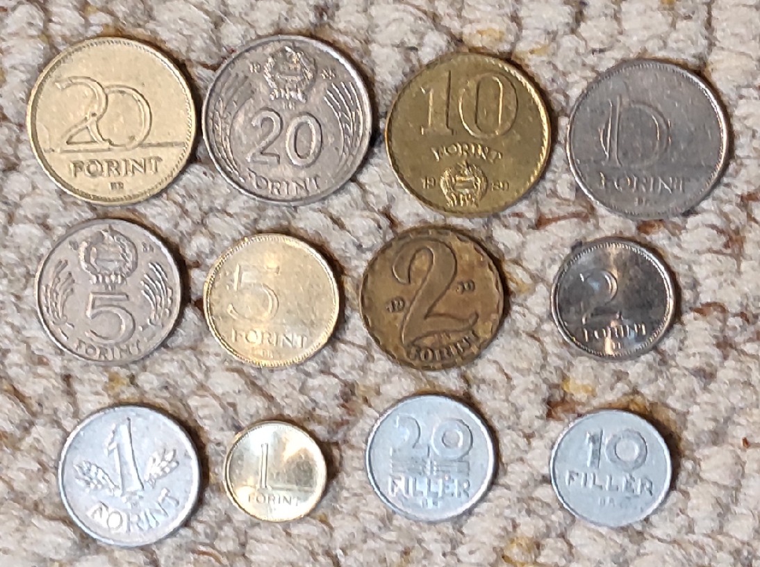  Set 061: Ungarn Münzlot mit 12 verschiedenen Münzen   