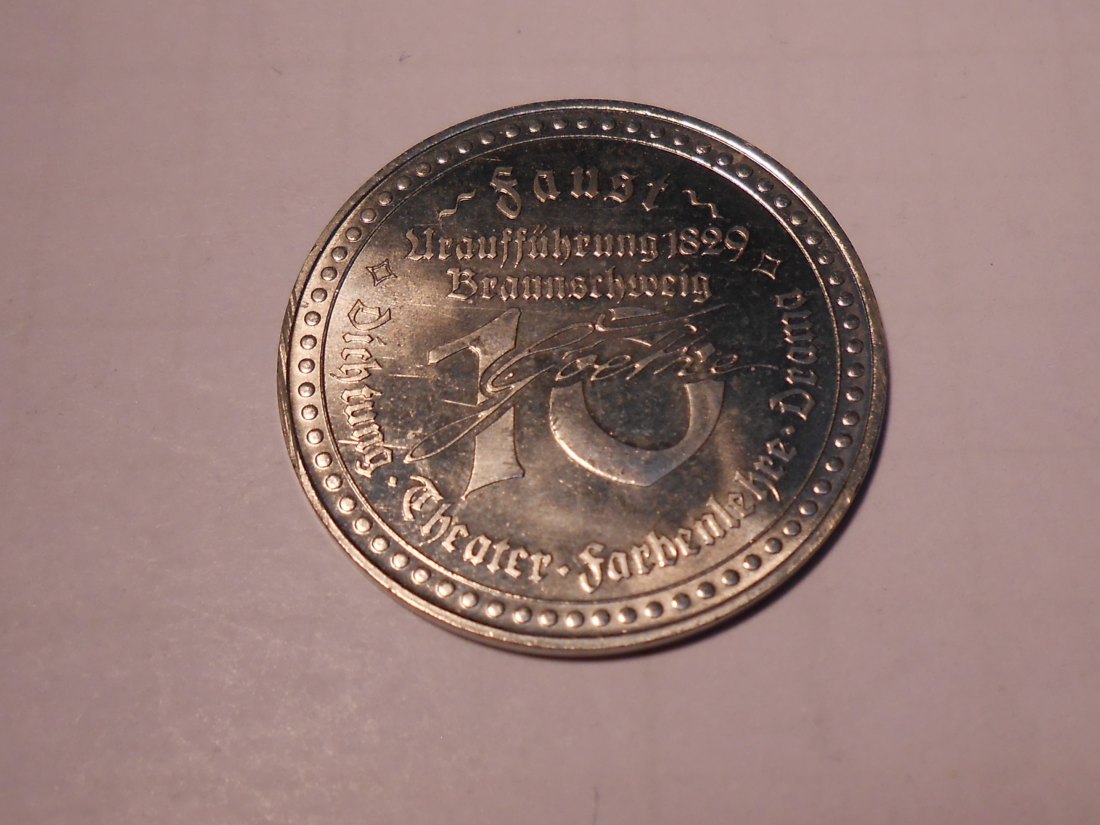  #MED38 Medaille, Zum Gedenken an J.W.v.Goethe, zur Erinnerung an die Uraufführung von Faust, 1829 in   