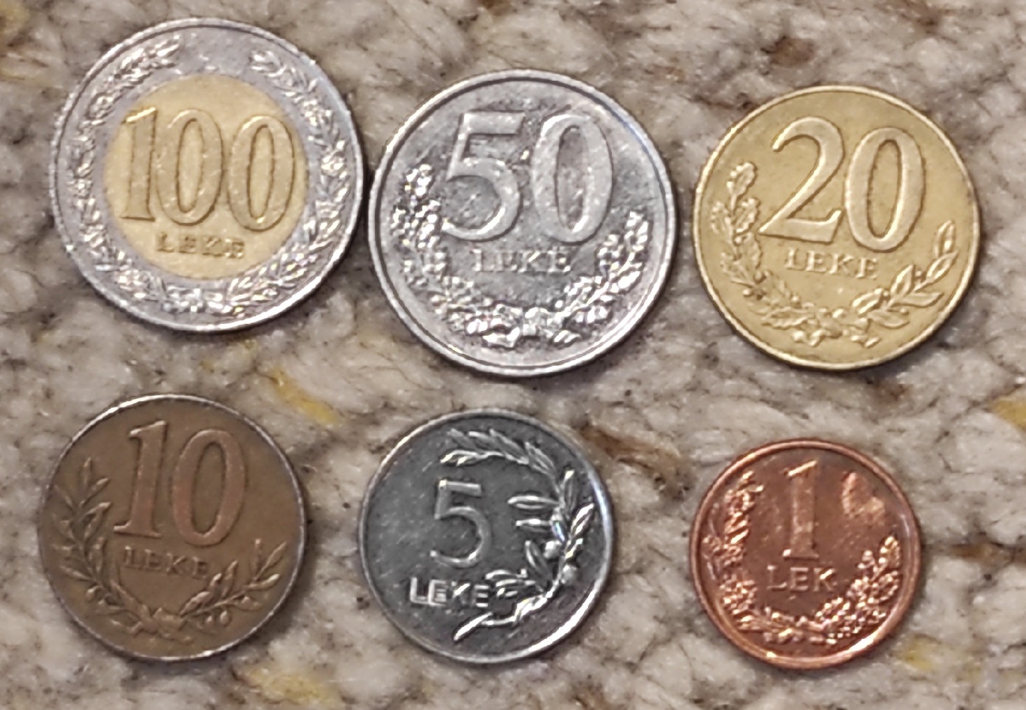  d017: Albanien Münzlot mit 6 verschiedenen Münzen   