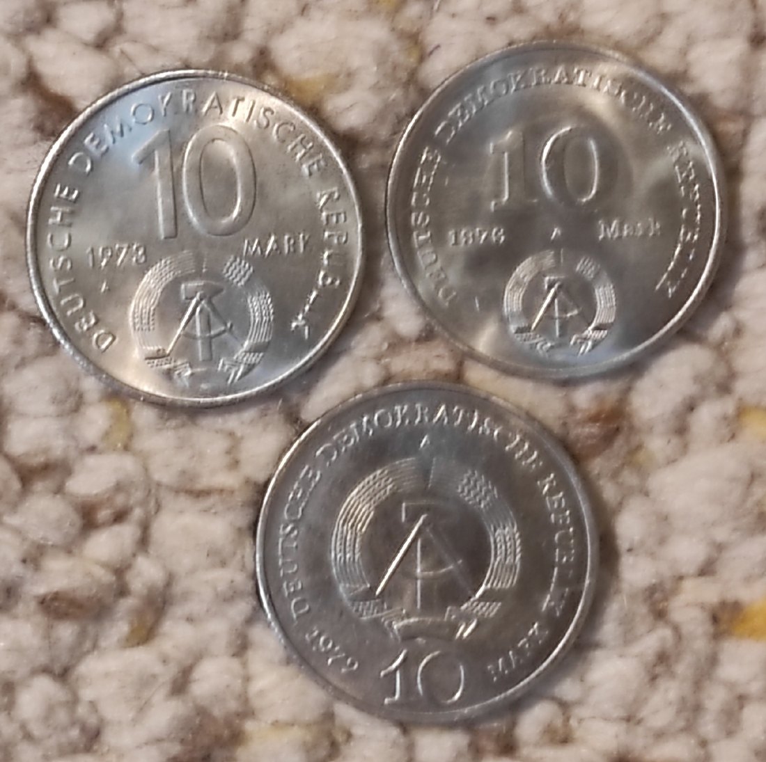  d020: DDR kleines Münzlot mit 3 x 10 Mark Münzen   