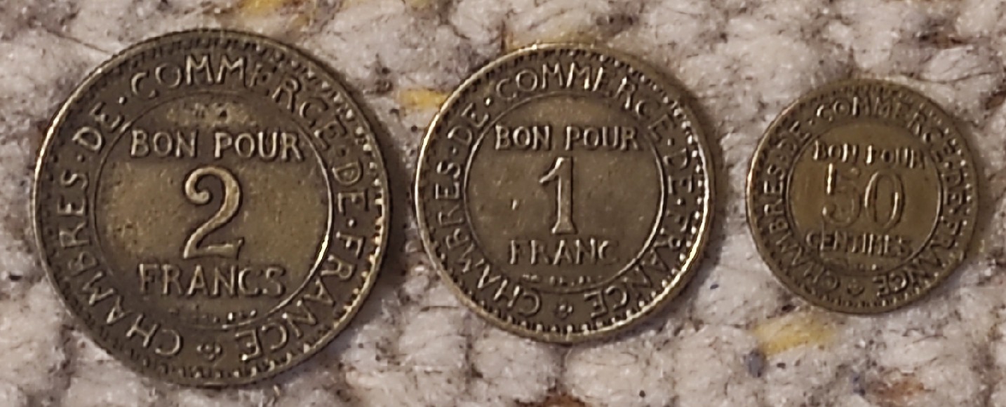  d018: Frankreich kleines Münzlot bestehend aus  50 Centimes. 1 und 2 Francs   