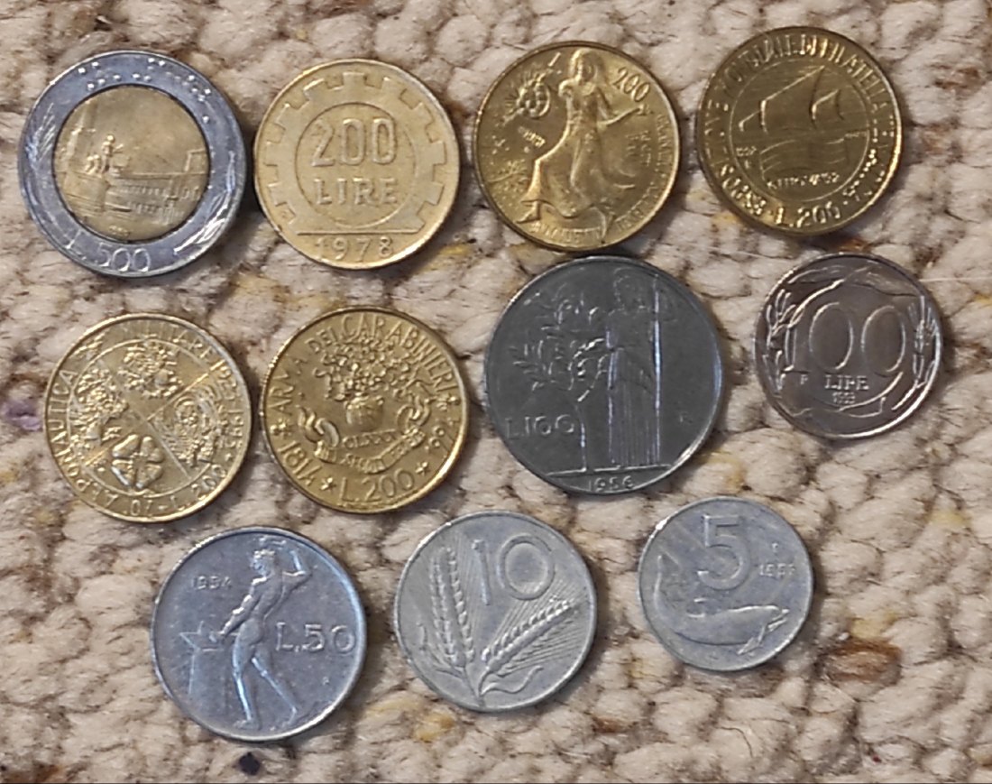  Set 080: Italien Münzlot mit 11 verschiedenen Münzen   