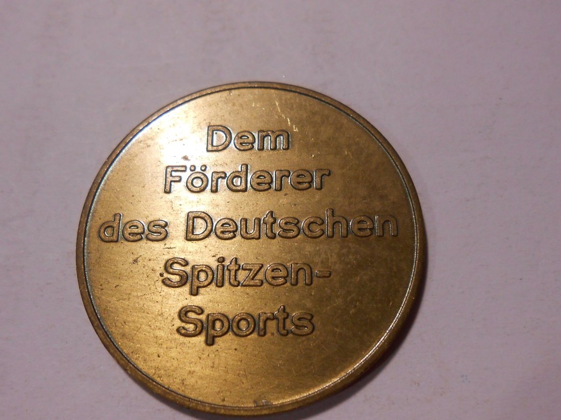  #MED48 Medaille Deutschland 1971/72  Dem Förderer des Deutschen Spitzen - Sports   