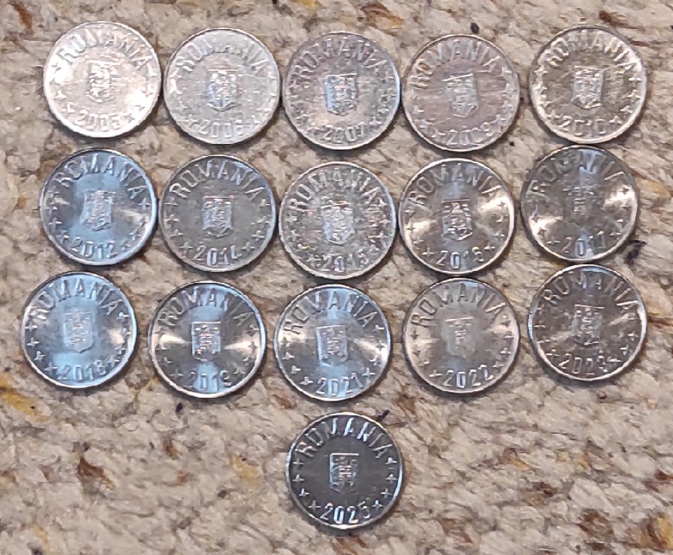  Set 079: Rumänien Münzlot mit 16 x 10 Bani verschiedener Jahrgänge   