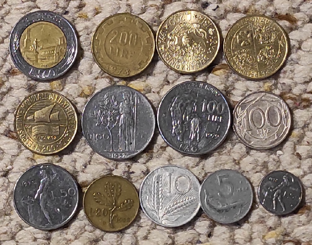  Set 081: Italien Münzlot mit 13 verschiedenen Münzen   