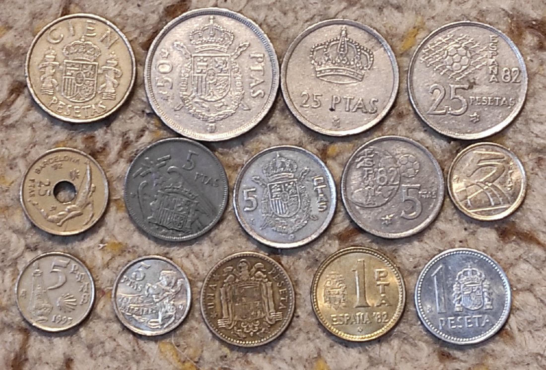  Set 092: Spanien Münzlot mit 14 verschiedenen Münzen   