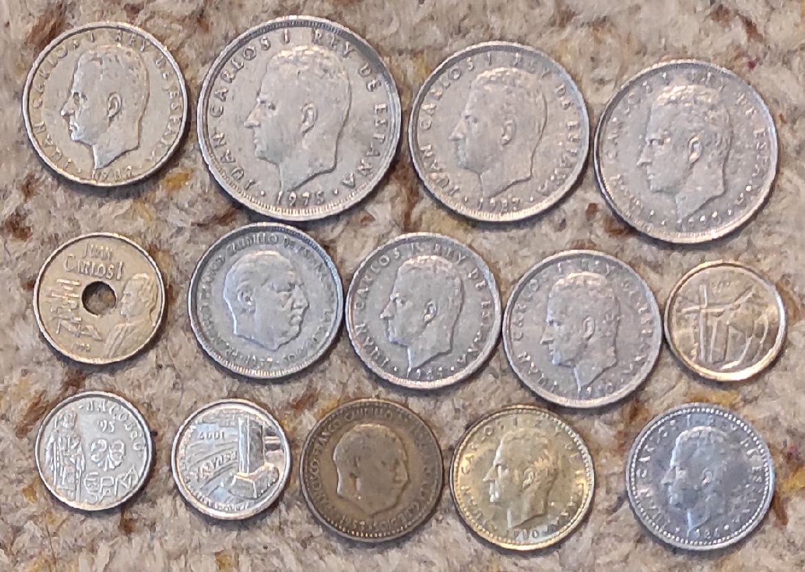  Set 092: Spanien Münzlot mit 14 verschiedenen Münzen   