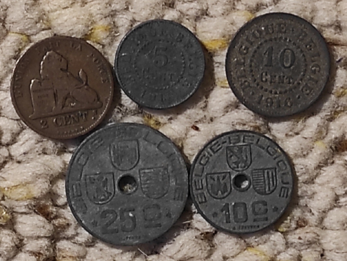  d022: Belgien Münzlot mit 5 verschiedenen älteren Münzen   