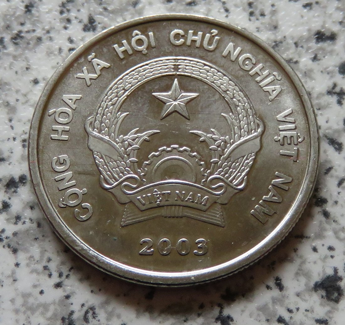  Vietnam 500 Dong 2003   