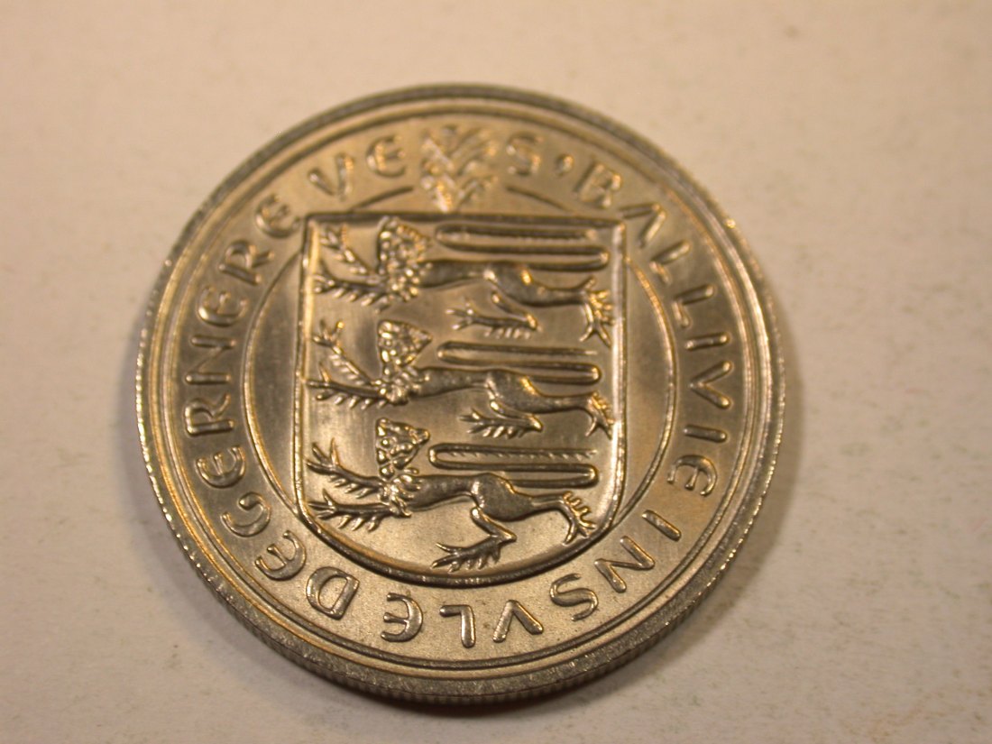  K01 Guernsey  5 Pence 1968 in unc     Originalbilder   