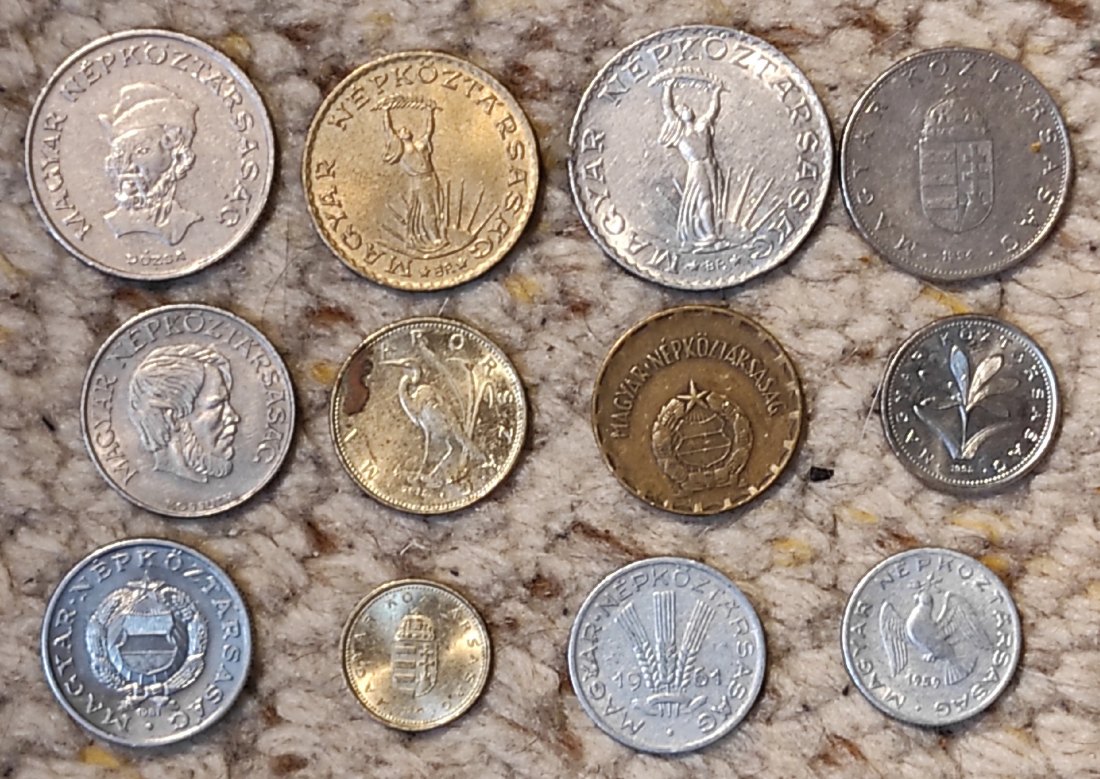  Set 094: Ungarn Münzlot mit 12 verschiedenen Münzen   