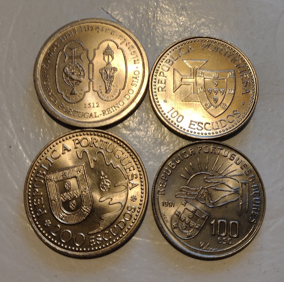  Portugal, 2*200+2*100 Escudo, cuni   