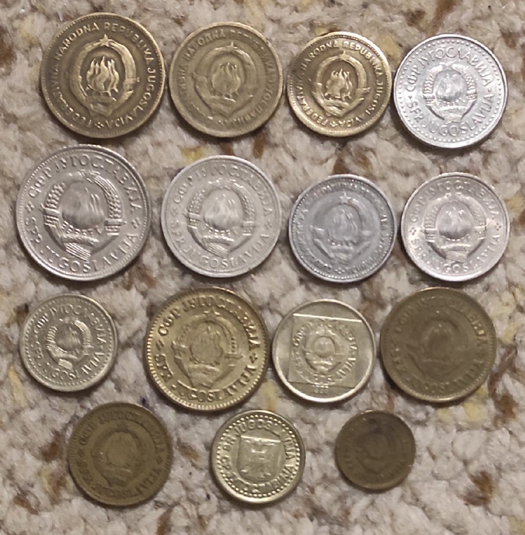  Jugoslawien Münzlot mit 15 verschiedenen Münzen   