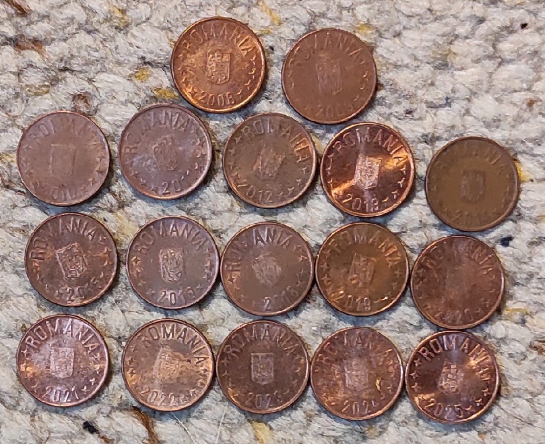  Set 098: Rumänien Münzlot mit 17 x 5 Bani Stücken verschiedener Jahrgänge   