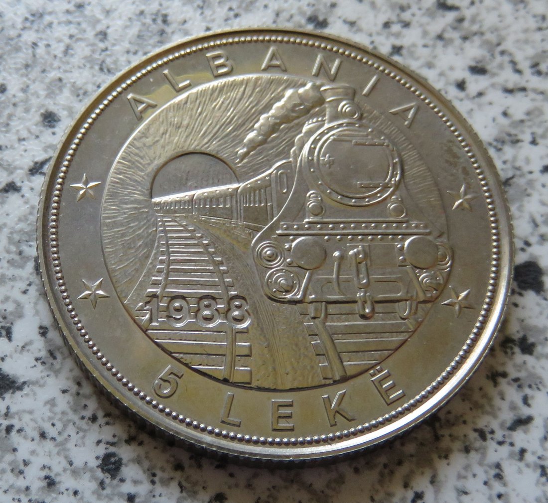  Albanien 5 Leke 1988   